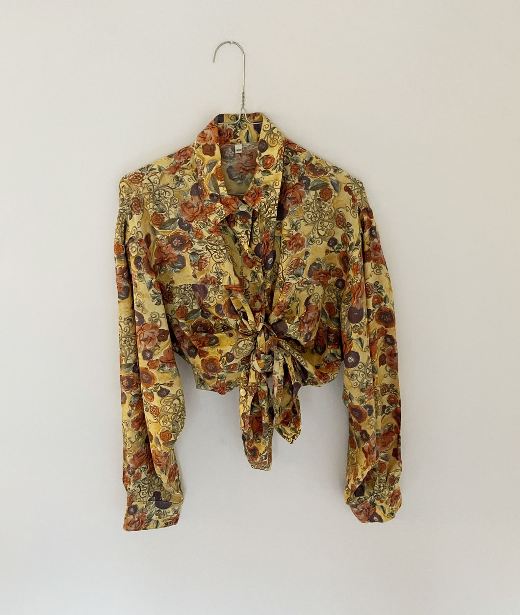 Floral print blouse (L)